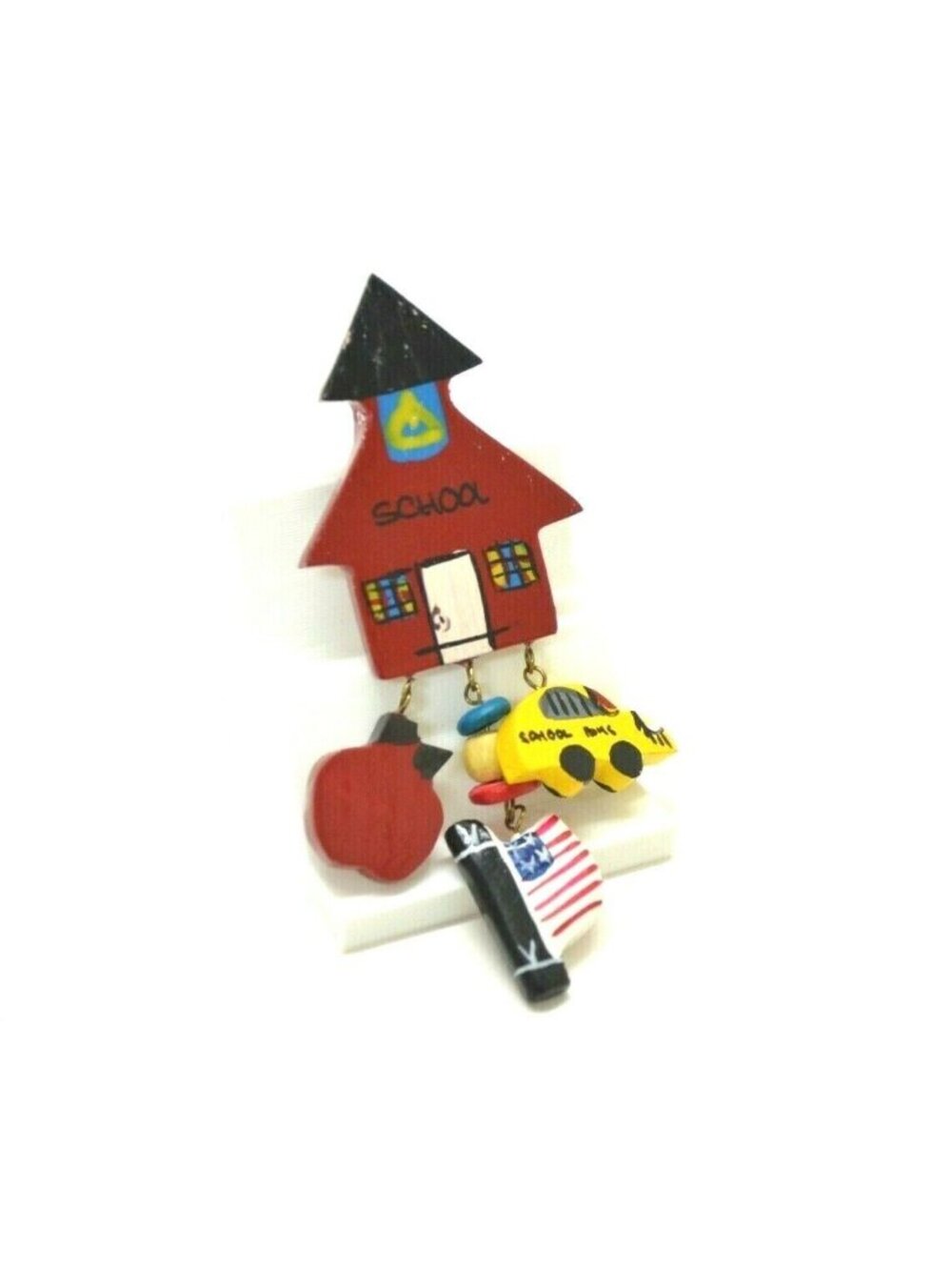 Vintage School House Brooch Pin Wooden Nus Flag Apple Charms Lapel Hat Bag Gear
